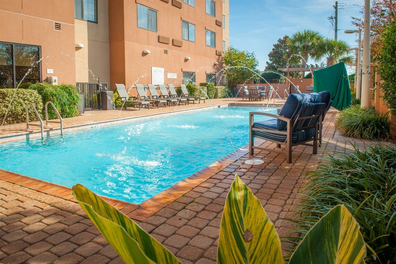 Hotel Courtyard By Marriott Pensacola Downtown Zewnętrze zdjęcie